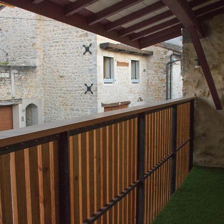 Gite - Quartier Ancien Ambérieu-en-Bugey 外观 照片