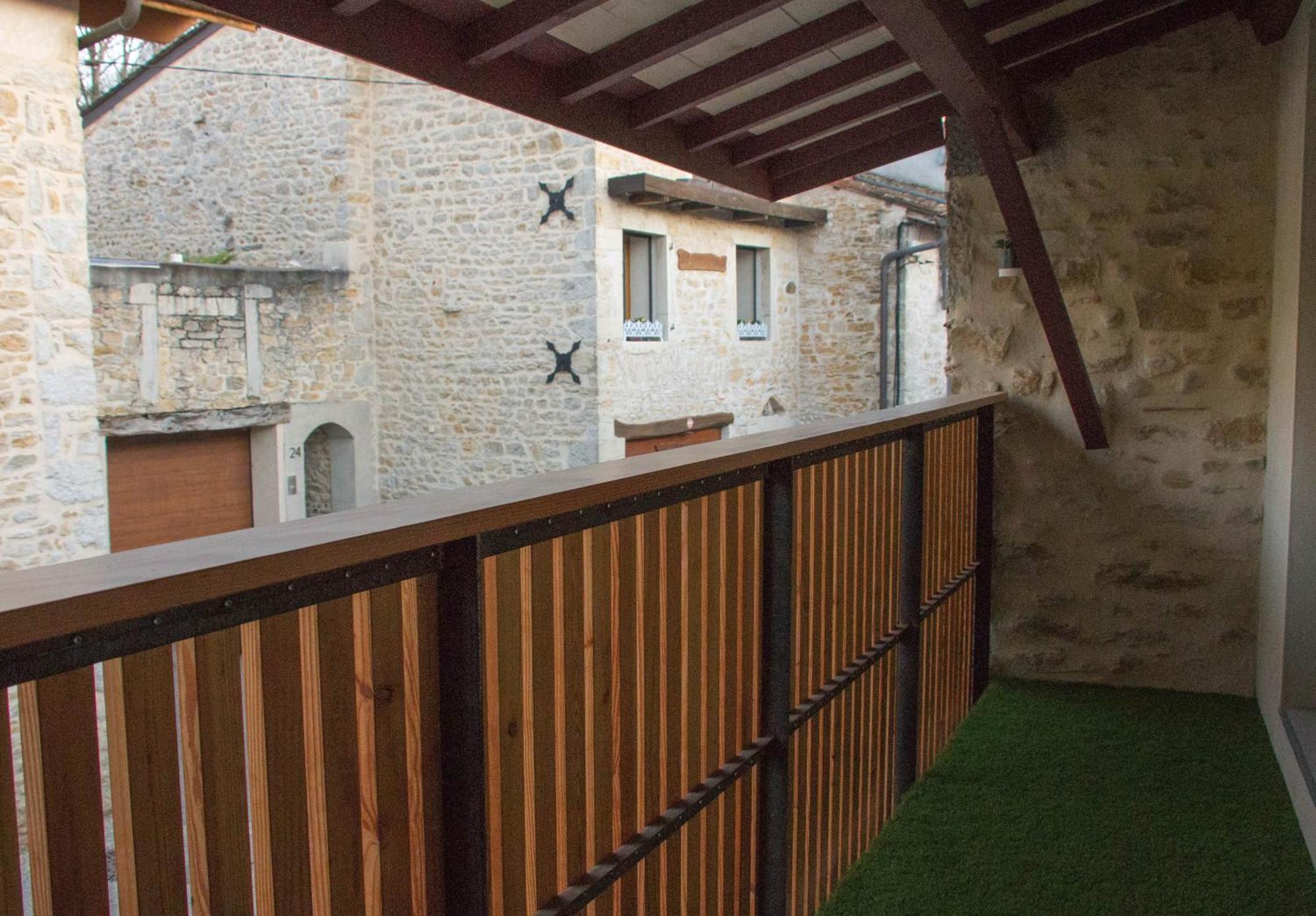 Gite - Quartier Ancien Ambérieu-en-Bugey 外观 照片