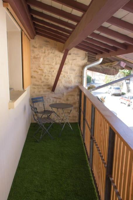 Gite - Quartier Ancien Ambérieu-en-Bugey 外观 照片